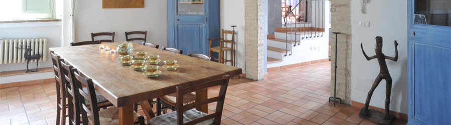 Santi Terzi - Dining room and kitchen